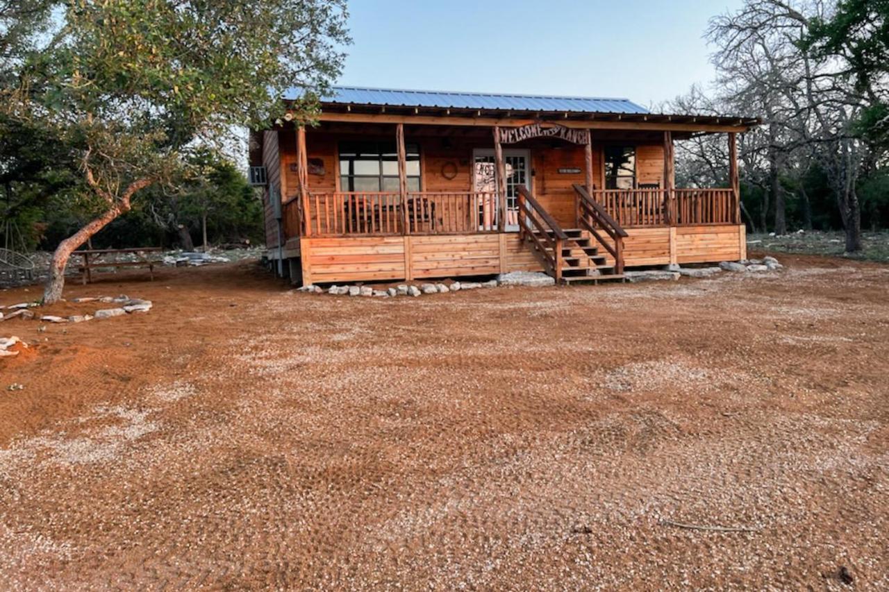 River'S Sky View Lodge 프레드릭스버그 외부 사진