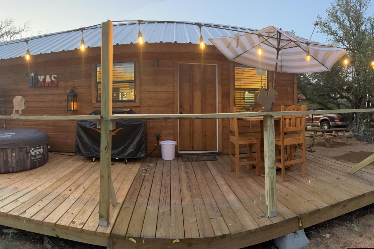 River'S Sky View Lodge 프레드릭스버그 외부 사진